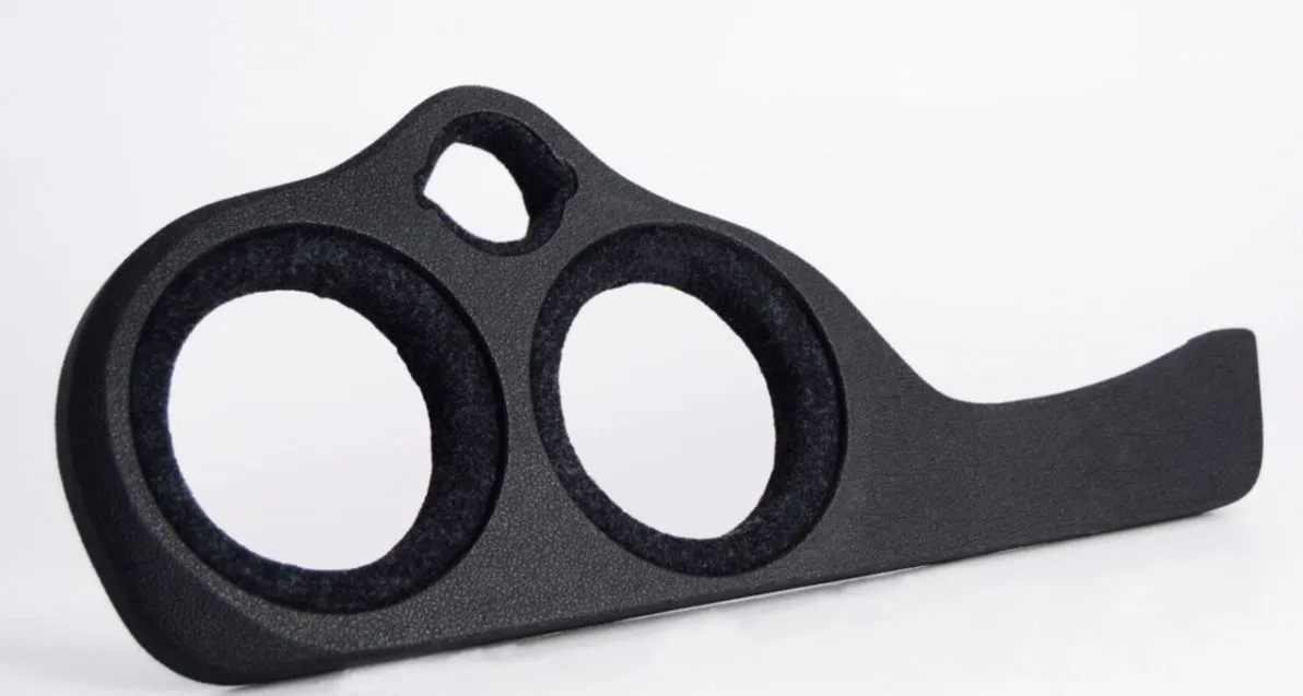 Комплект дверных подиумов для автомобиля Niva Chevrolet (винил стандарт) 20"х16" рупор - фото