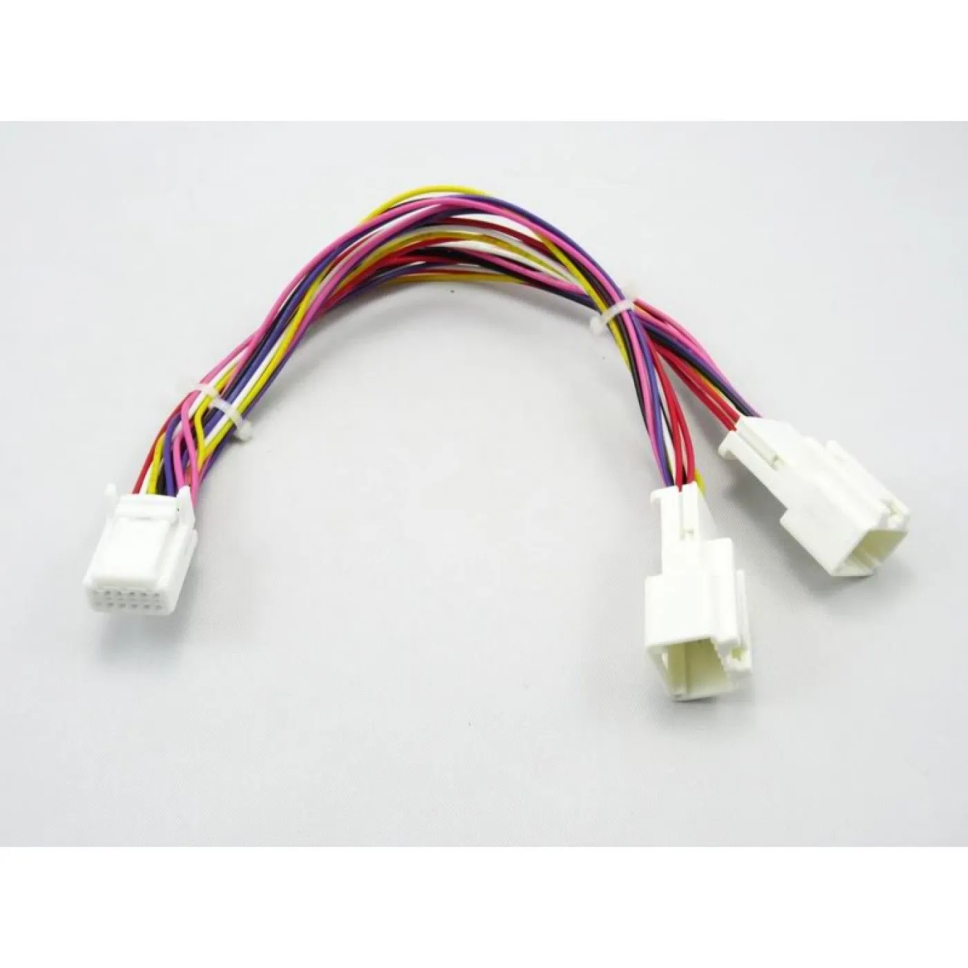 Тройник Тойота 6/6 - фото