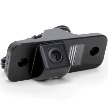 Камера заднего вида в штатное место INCAR VDC-039 Hyundai SANTA FE - фото