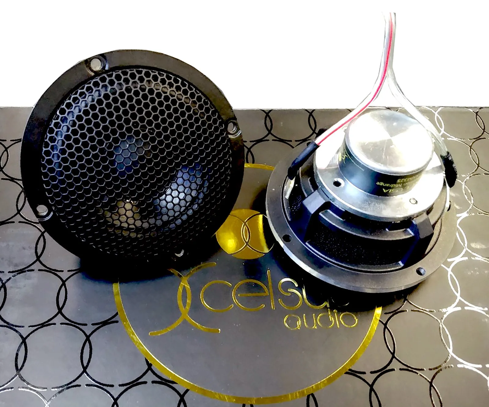 731f9cc26d274f94b9a1d9e30f4e9097